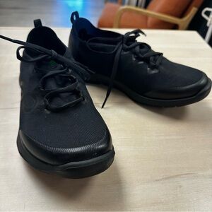 Black Women's Athletic Shoes